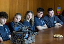 Eveniment caritabil pentru echipa de robotică din Mediaș: Coffee Run revine